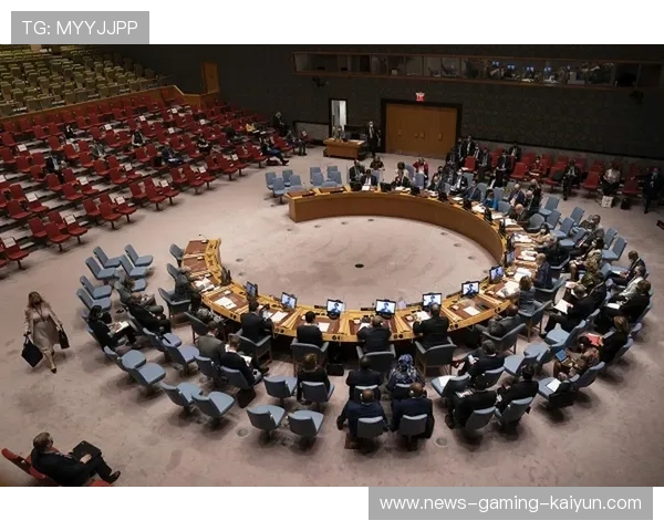 战术会议持续到凌晨：内部气氛紧张到极点